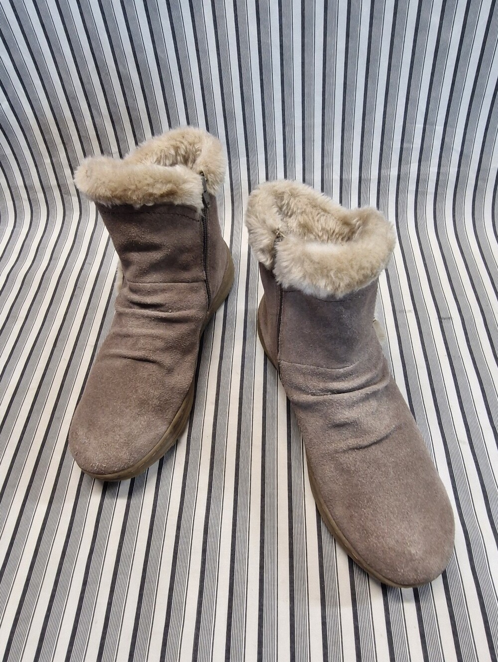 BareTraps Adelyn Faux Suede Faux Fur Lined Ankle Boots Women's US 10M Taupe Side